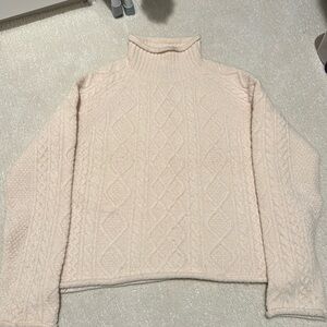 Jcrew cable knit mock neck sweater. Size medium. Worn once.